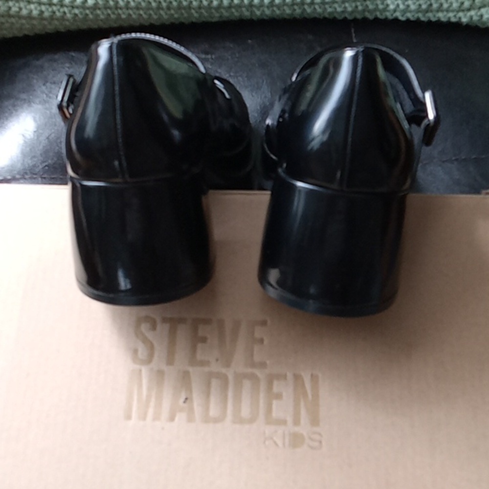Steve Madden girl's dress shoes-NEW - Picture 5 of 6
